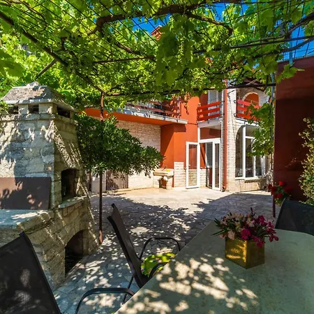 With Parking Space Krnica, Marcana - 7358 Appartement